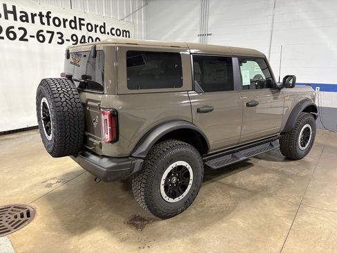 New 2025 Ford Bronco Badlands w/ Sasquatch Package image 8