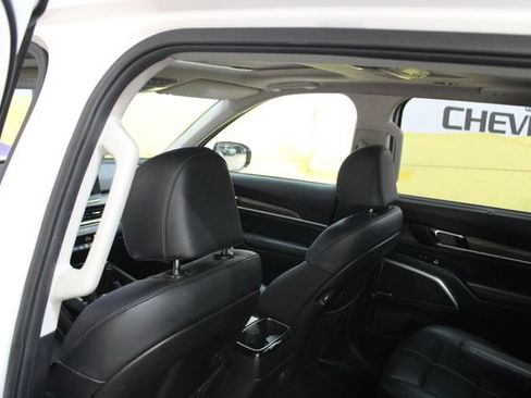 Used 2022 Kia Telluride SX AWD/4WD image 10