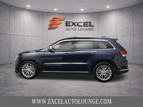 Used 2018 Jeep Grand Cherokee Summit AWD/4WD image 3