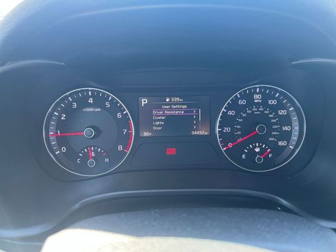 Used 2024 Kia Forte LXS FWD image 39