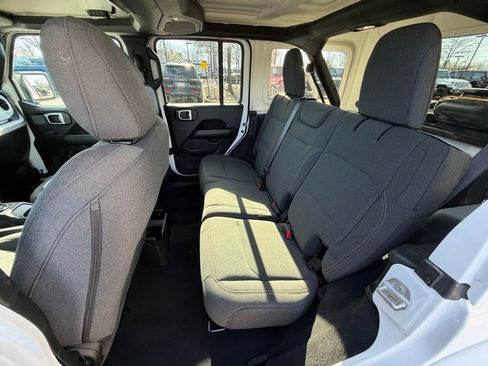 Certified 2024 Jeep Wrangler Sahara image 18