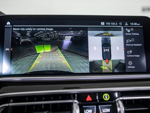 Used 2021 BMW X5 sDrive40i w/ M Sport Package image 31