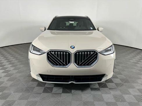 Certified 2025 BMW X3 xDrive30i w/ Convenience Package image 9