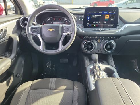 Used 2024 Chevrolet Blazer LT w/ Convenience Package image 10