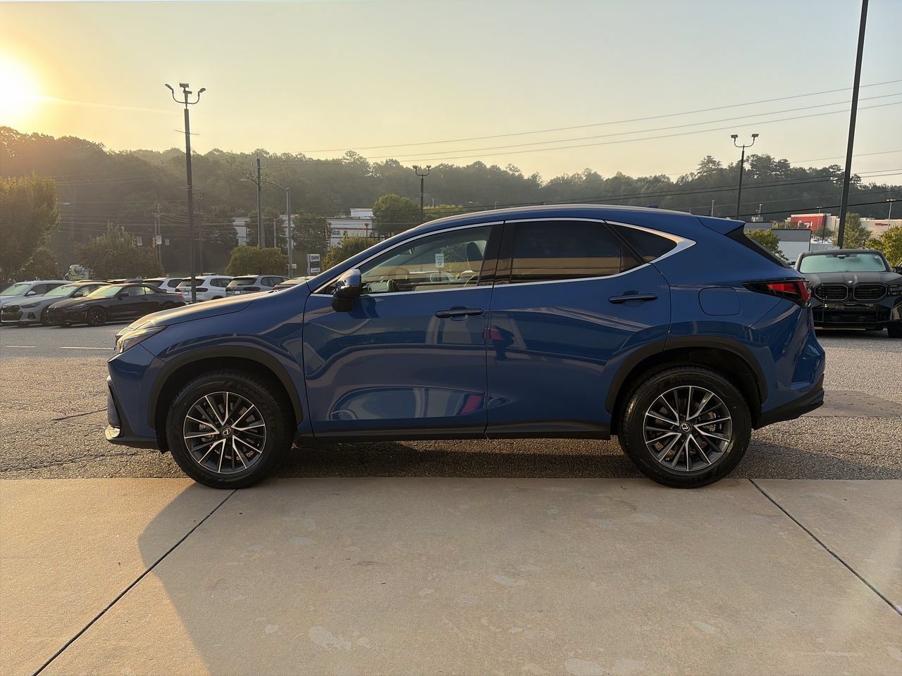 Used 2022 Lexus NX 350 AWD image 5