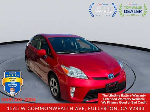 Used 2013 Toyota Prius FWD image 2