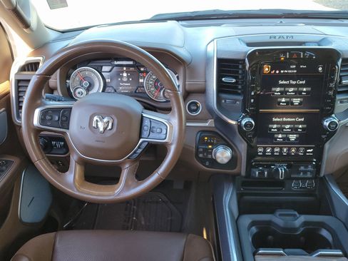 Used 2021 RAM 1500 Limited image 9