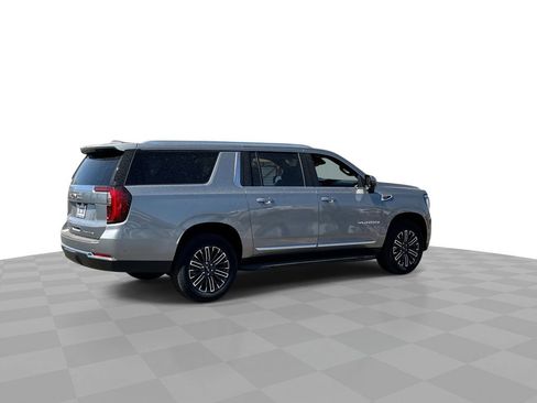 New 2026 GMC Yukon XL Elevation image 8