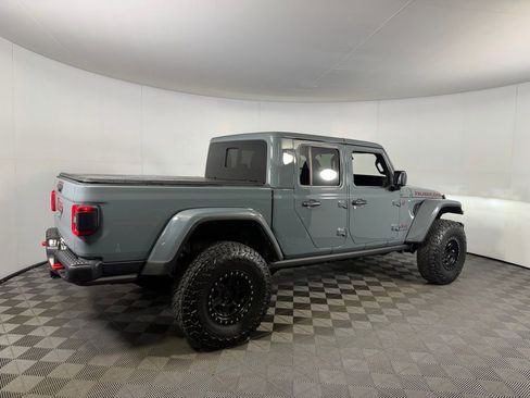Used 2025 Jeep Gladiator Rubicon AWD/4WD image 5