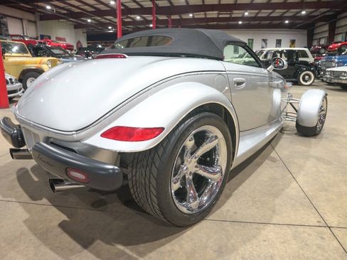 Used 2001 Plymouth Prowler RWD image 24