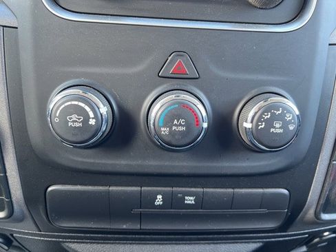 Certified 2018 RAM 1500 Express w/ Express Value Package image 25