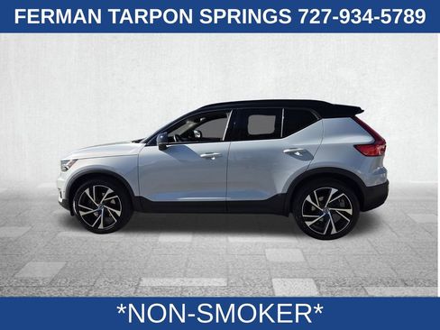 Certified 2021 Volvo XC40 T5 R-Design w/ Advanced Package image 7