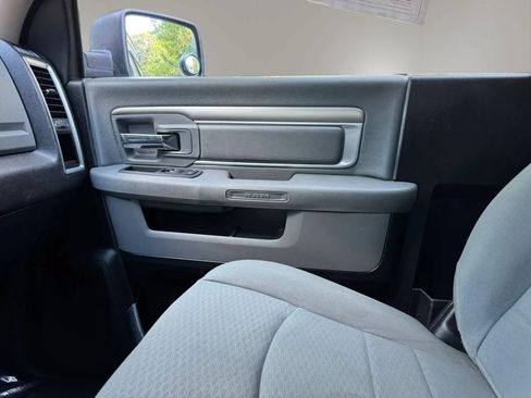 Used 2013 RAM 1500 Classic SLT AWD/4WD image 6