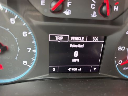 Used 2019 Chevrolet Equinox LS image 4