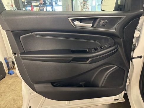 Used 2018 Ford Edge Titanium w/ Canadian Touring Package AWD/4WD image 7