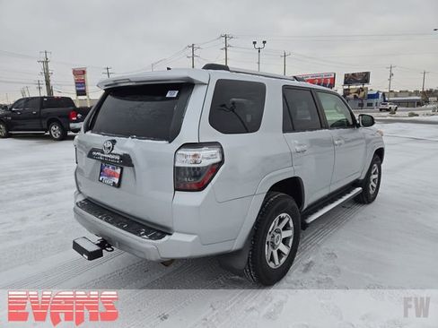 Used 2014 Toyota 4Runner Trail Premium image 30
