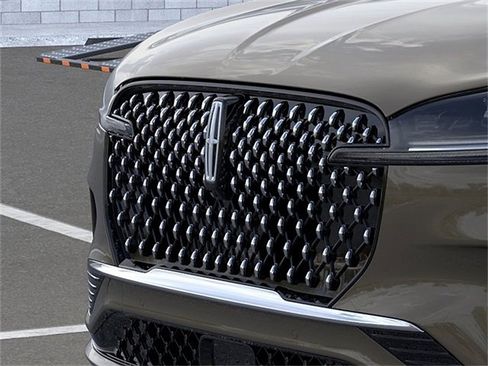 New 2026 Lincoln Aviator Black Label AWD/4WD image 17