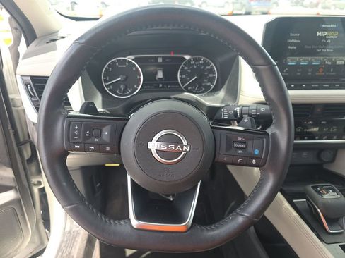 Used 2023 Nissan Rogue SL w/ SL Premium Package AWD/4WD image 17