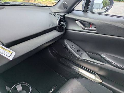 New 2026 MAZDA MX-5 Miata Sport w/ Interior Package RWD image 13