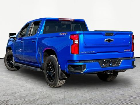 Used 2025 Chevrolet Silverado 1500 RST w/ Convenience Package II AWD/4WD image 4
