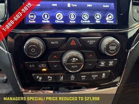 Used 2019 Jeep Grand Cherokee Summit AWD/4WD image 4