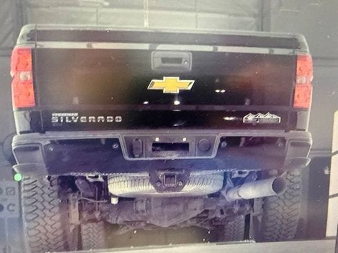 Used 2019 Chevrolet Silverado 2500 High Country w/ Duramax Plus Package AWD/4WD image 9
