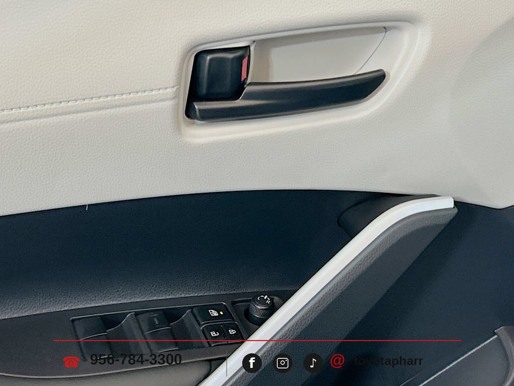 New 2026 Toyota Corolla Cross LE FWD image 18