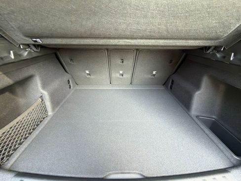 New 2026 BMW X1 xDrive28i w/ Convenience Package image 17