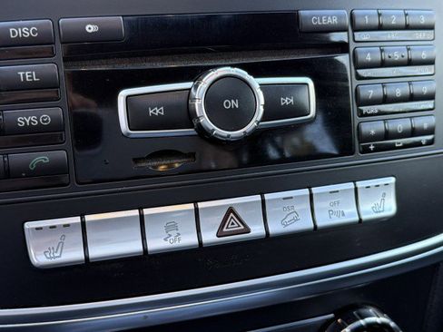 Used 2012 Mercedes-Benz ML 350 BlueTEC 4MATIC image 26