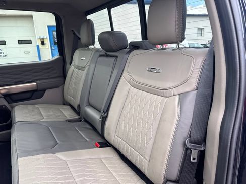 Used 2025 Ford F450 Platinum w/ Platinum Plus Package AWD/4WD image 33
