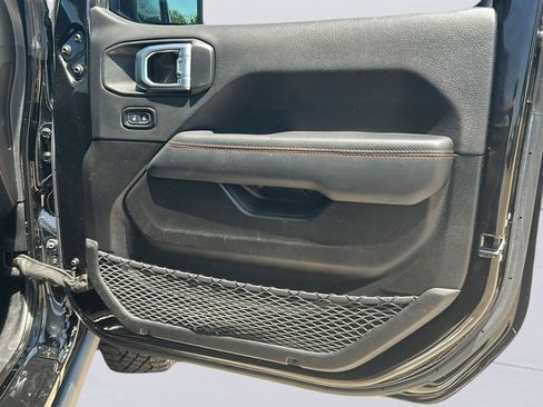 Used 2023 Jeep Gladiator Mojave w/ Cold Weather Group AWD/4WD image 27