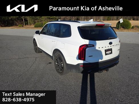 Used 2021 Kia Telluride EX w/ EX Premium Package image 3