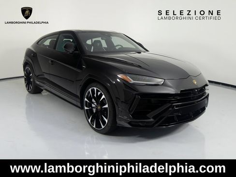 Used 2023 Lamborghini Urus S AWD/4WD image 3