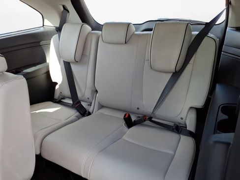 New 2026 Honda Odyssey Touring image 10