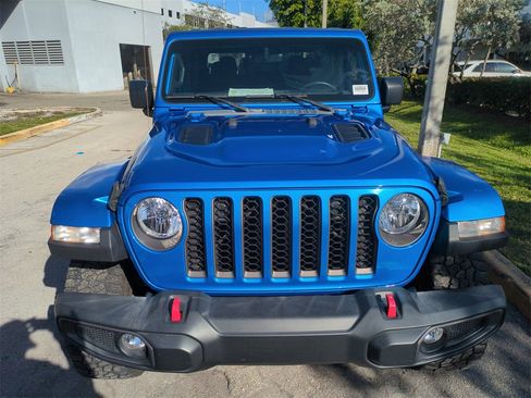Certified 2022 Jeep Gladiator Rubicon w/ Trailer Tow Package image 3