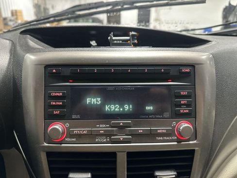 Used 2010 Subaru Impreza Outback Sport image 16