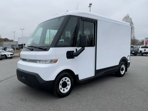 New 2025 Chevrolet Brightdrop 400 image 40