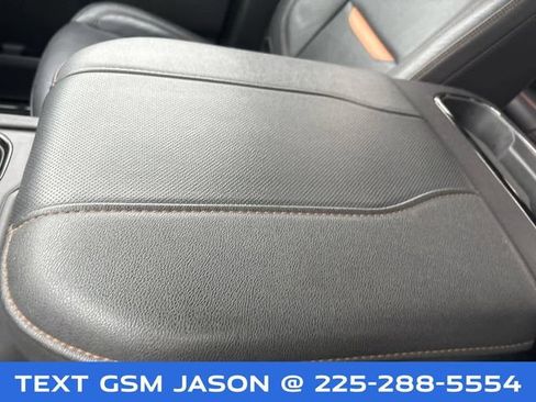 Used 2024 GMC Sierra 1500 AT4 w/ Technology Package AWD/4WD image 34