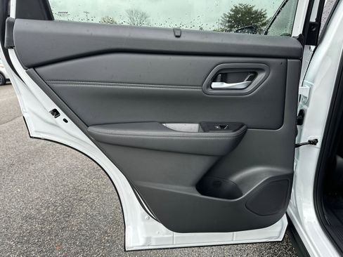 New 2026 Nissan Rogue SV w/ SV Premium Package image 22