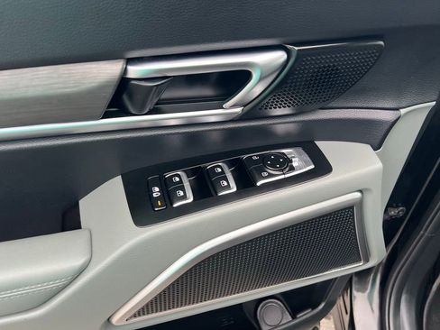 Used 2024 Kia Telluride EX X-Line image 16