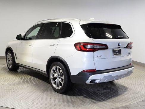 Used 2022 BMW X5 xDrive40i w/ Luxury Seating Package image 5