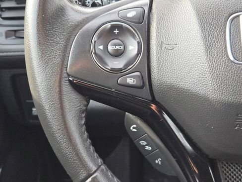 Used 2021 Honda HR-V Sport image 23
