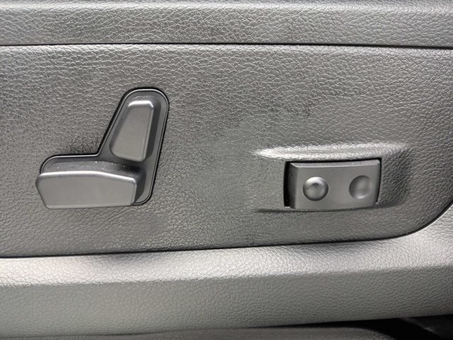 Used 2026 RAM 2500 Limited AWD/4WD image 20