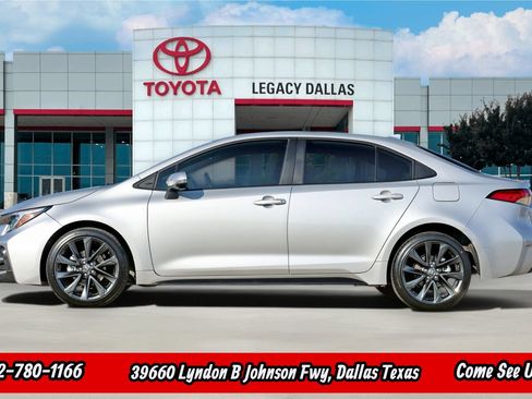 Used 2026 Toyota Corolla SE FWD image 6