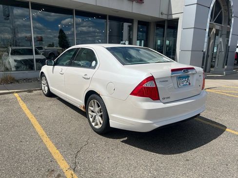Used 2012 Ford Fusion SEL FWD image 4