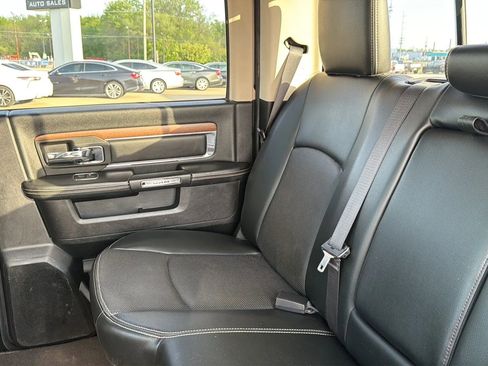 Used 2013 RAM 1500 Laramie w/ Convenience Group AWD/4WD image 41