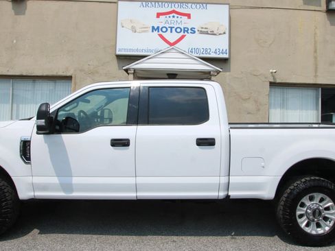 Used 2020 Ford F250 XLT AWD/4WD image 5