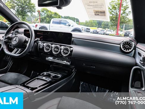 Used 2025 Mercedes-Benz CLA 250 w/ AMG Night Package image 29