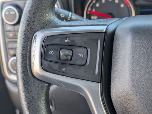 Used 2020 Chevrolet Silverado 1500 LT image 18