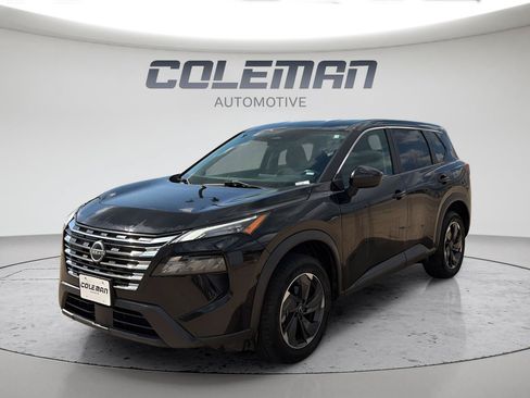Used 2024 Nissan Rogue SV AWD/4WD image 1